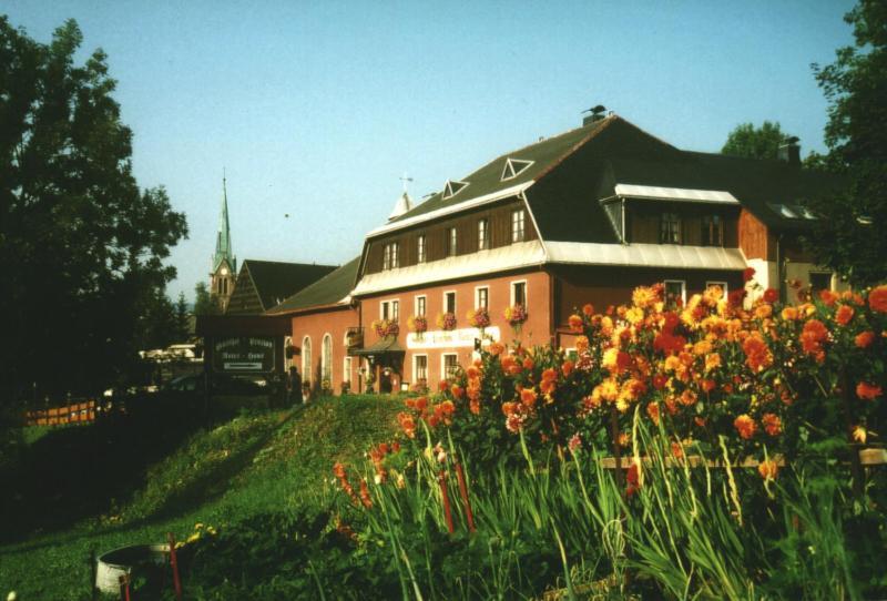 Gasthof-Pension Rotes Haus Oberwiesenthal Kültér fotó